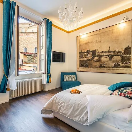 Lorenzo De' Medici Family Apartment
