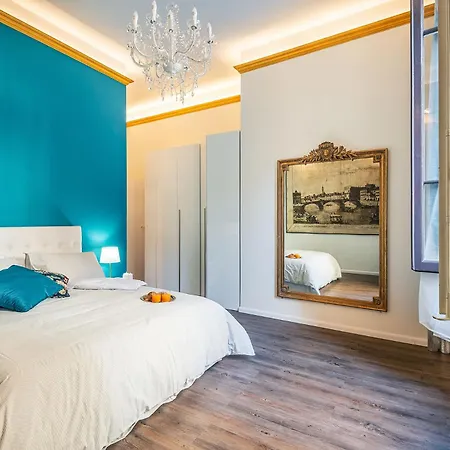 Lorenzo De' Medici Family Apartment